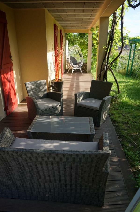 Le Balcon Villa Dallet Exterior foto