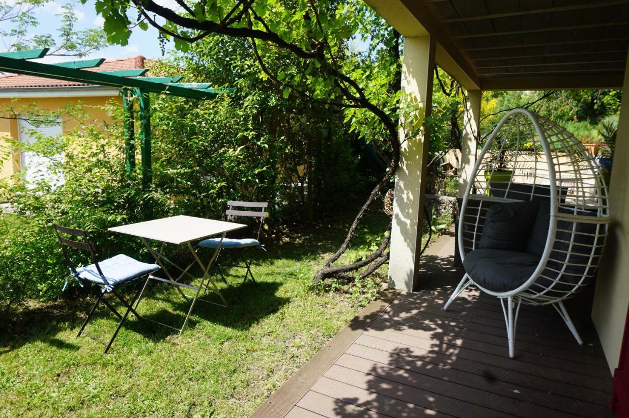 Le Balcon Villa Dallet Exterior foto